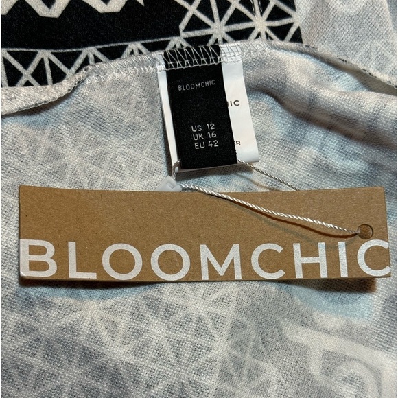 Bloomchic Geometric Print Kimono Jacket - Picture 10 of 12